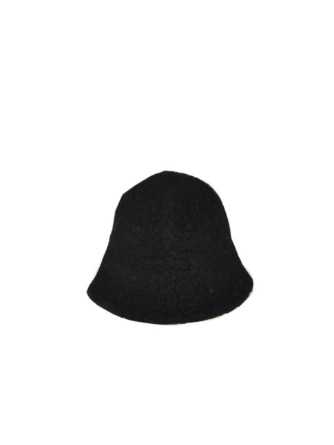 Stylisches Accessoire aus Stoff – Damen Hut mit Schaffell-Effekt in Schwarz